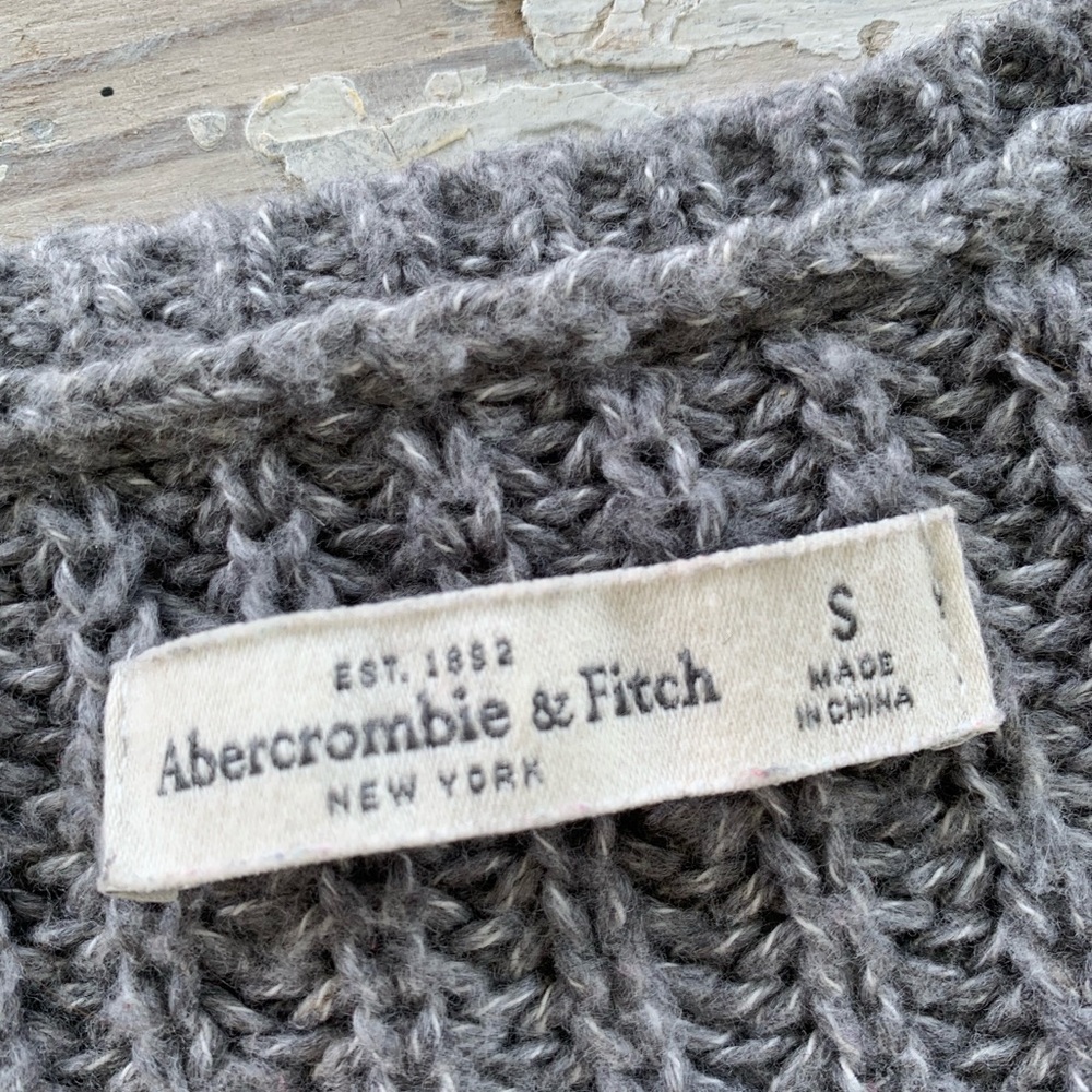 Abercrombie crop sweaters - Lot of 2 - Picture 2 of 5
